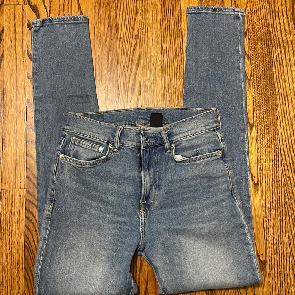 H&M light wash skinny jeans 29 high waist